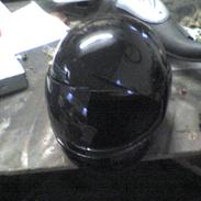 Min knallert og mit ben efter en spasser bilist