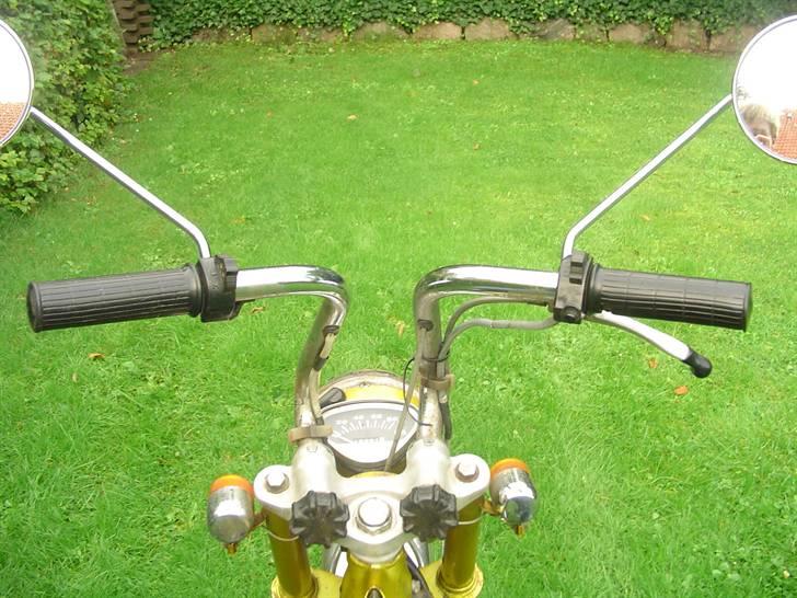 Min Honda Dax - Da den stadig havde sidespejle. billede 9