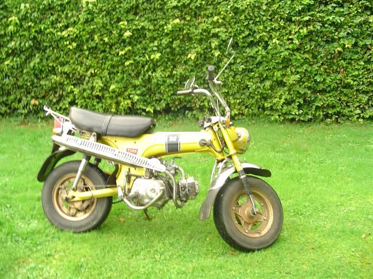 Min Honda Dax - Fra siden. billede 15