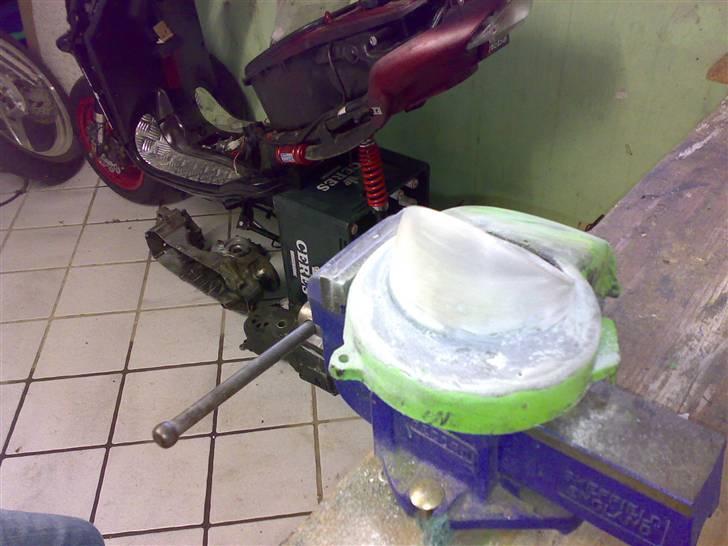 Insprtling af grisetryne - Så skal der slipes :D billede 8