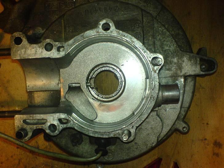 Vespa Ciao tuning - much power :D - Poleret moto blok ved indsugningen :P
Skulle give sygt optræk - må vi jo se ;) billede 5