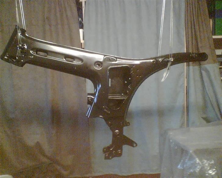 Opbygning af min Yamaha FS1 DX - Første lag sort maling. billede 3