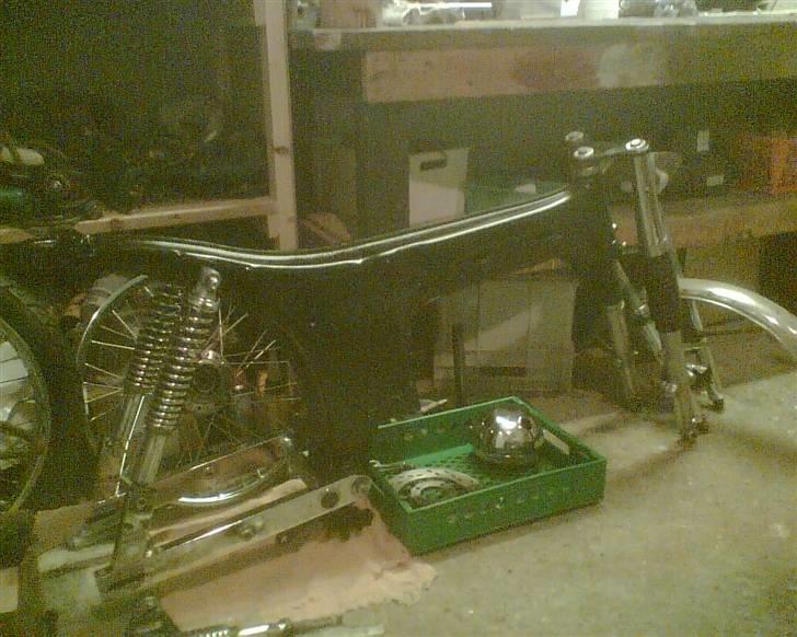 Opbygning af min Yamaha FS1 DX - Forgaffel monteret på stel. billede 12