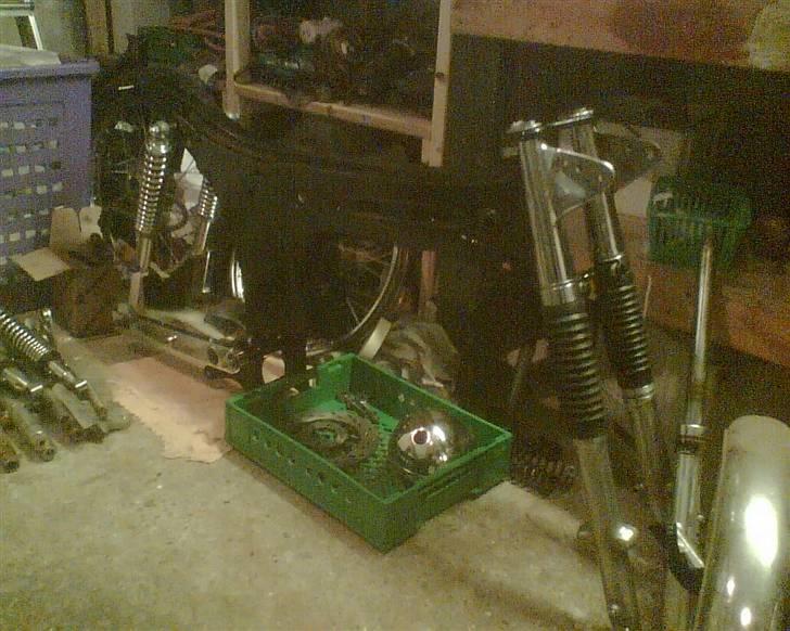 Opbygning af min Yamaha FS1 DX - Forgaffel monteret på stel. billede 13