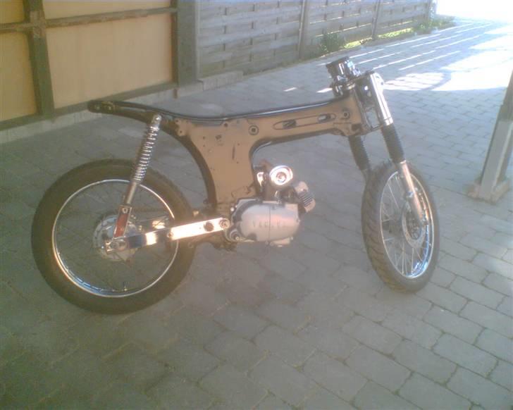 Opbygning af min Yamaha FS1 DX - Motor + lidt andre småting monteret. billede 16