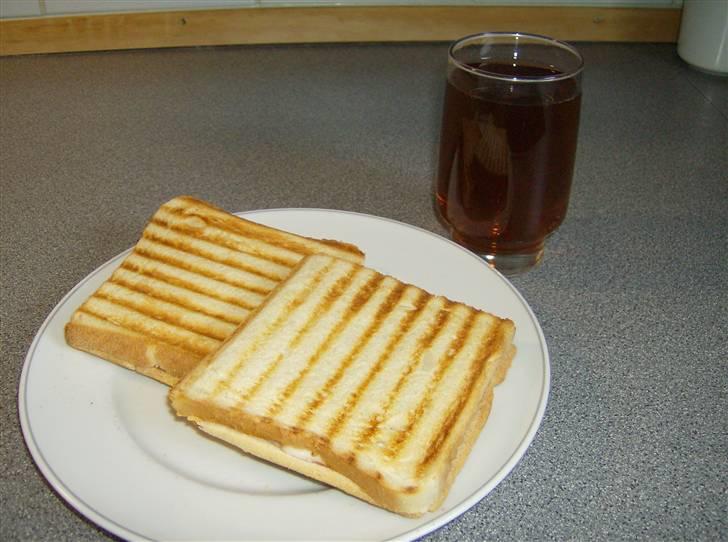 Scooterværksted mad (1) - Og så har du fået dig en hurtig, nem og lækker mellemmad :p god appetit :D billede 22