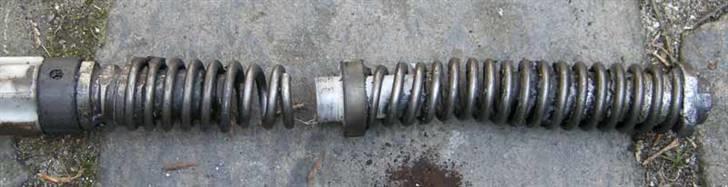 Montering af 140 Ccm på Sonny O´s Dax - Kan man samle fjedre sådan ? billede 8