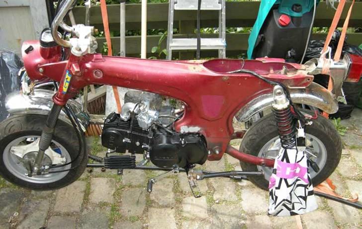 Montering af 140 Ccm på Sonny O´s Dax billede 15