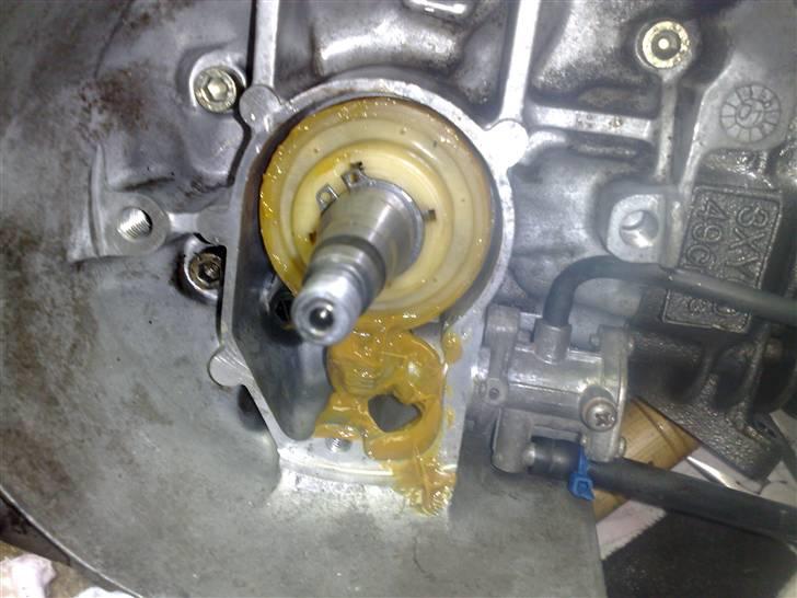 Vund man smøre oliepumpe sys op billede 8