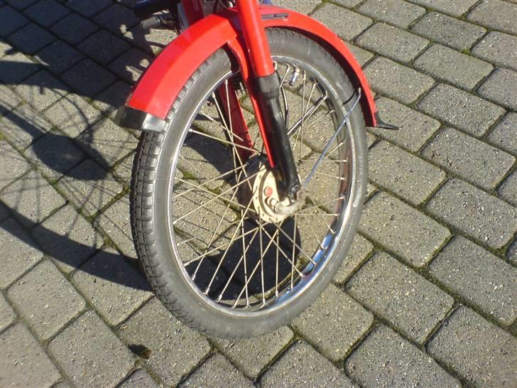 Min fine Puch Maxi 2 gear inden salg - Nypudset fælge billede 6