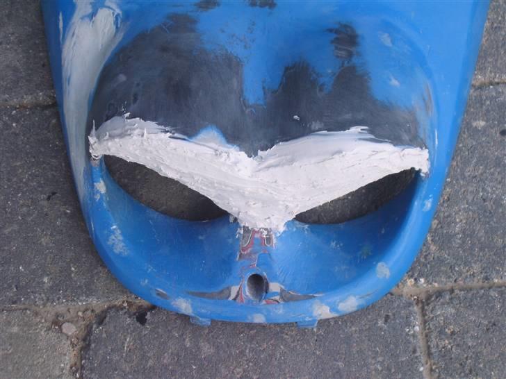 Yamaha bws badboy projekt :D - Så er den fine spartel kommet på, og ligger til tørre :D billede 13