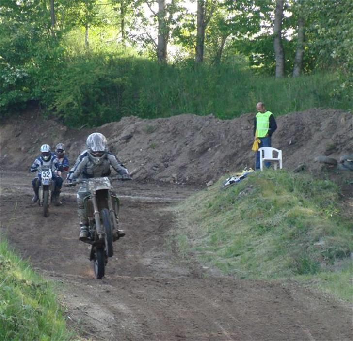 Forskellige motocross billeder - Mig over det lille kasse hop, næsby billede 4