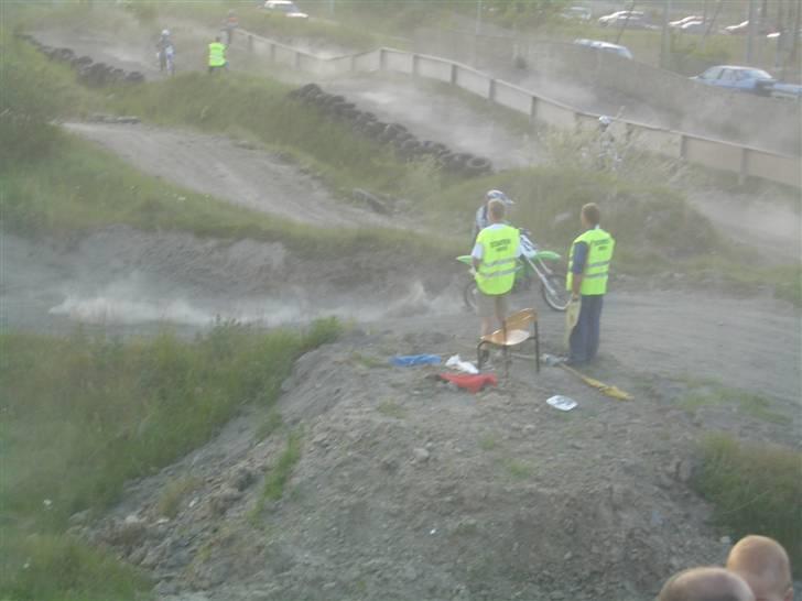 Forskellige motocross billeder - Mig over mål linjen billede 9