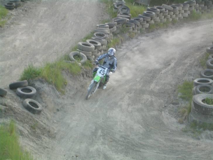 Forskellige motocross billeder - Lige før kurven, okm billede 10