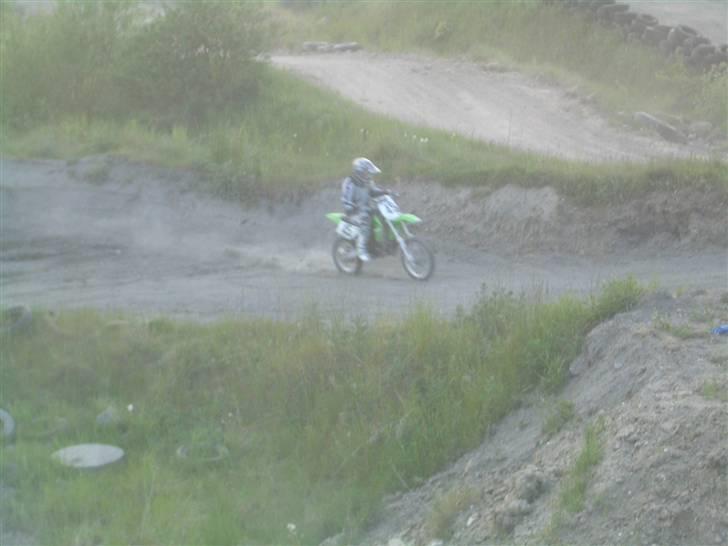 Forskellige motocross billeder - Efter kurven billede 14