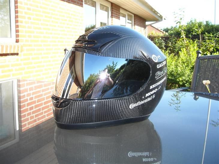 {{currentPhoto.altText}} billede {{currentPhoto.number}}