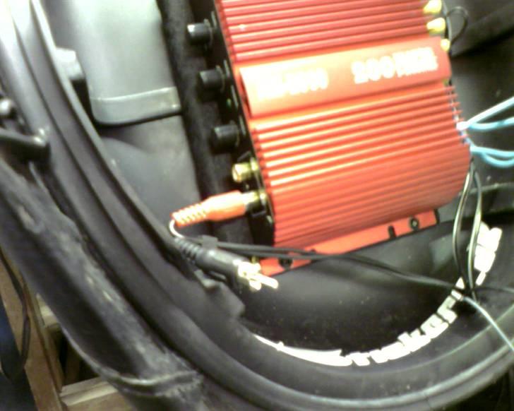 Pioneer Scooter Anlæg - Hvorfor spiller den urent når de begge er i? når det kun er den ene der er i spiller det rent!
HJÆLP MIG!!!! billede 5