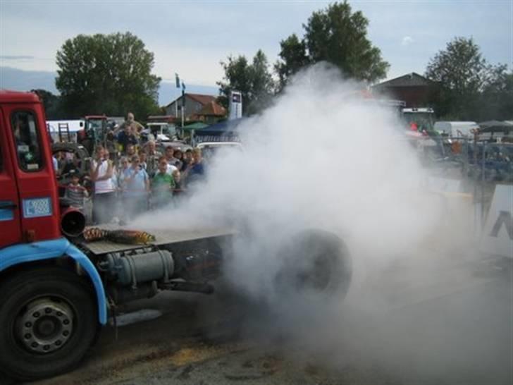 Lastbil burnout, by Slider-team Bornholm billede 8