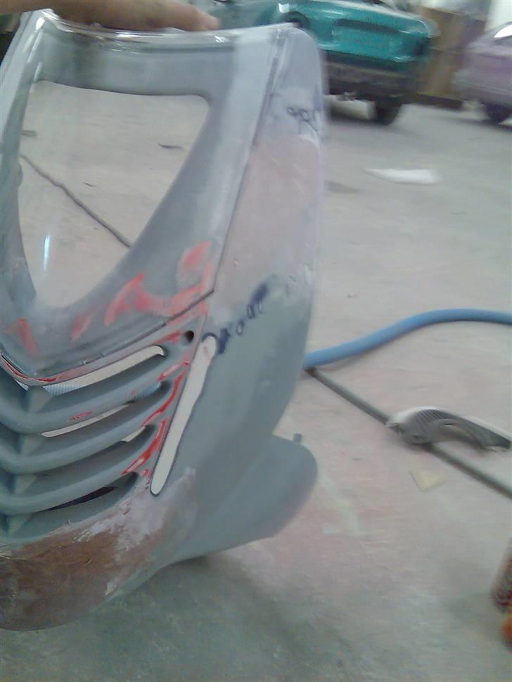 Spartelarbejde af Sonic front . billede 4