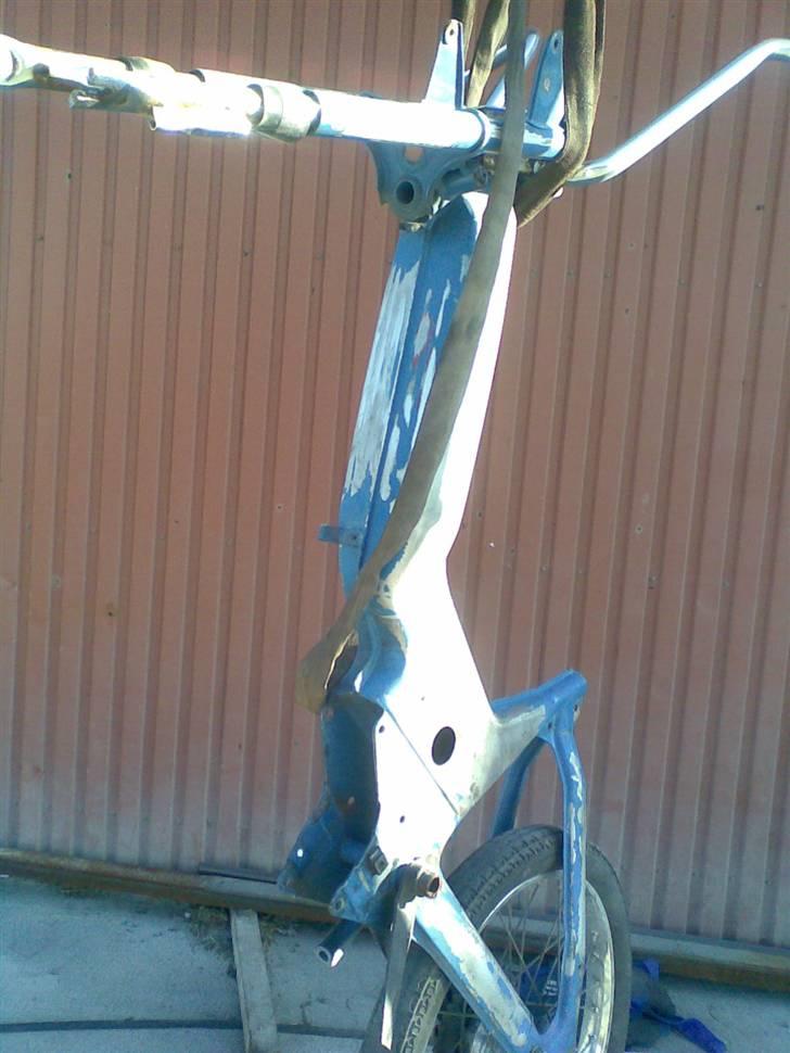 Puch Maxi renovering - Sandblæser stellet! billede 9