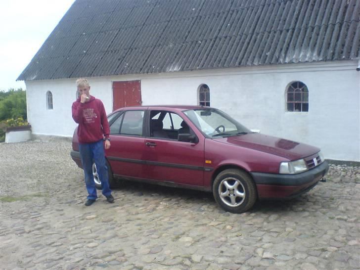 Markræser - En af mine venner ved bilen. billede 8