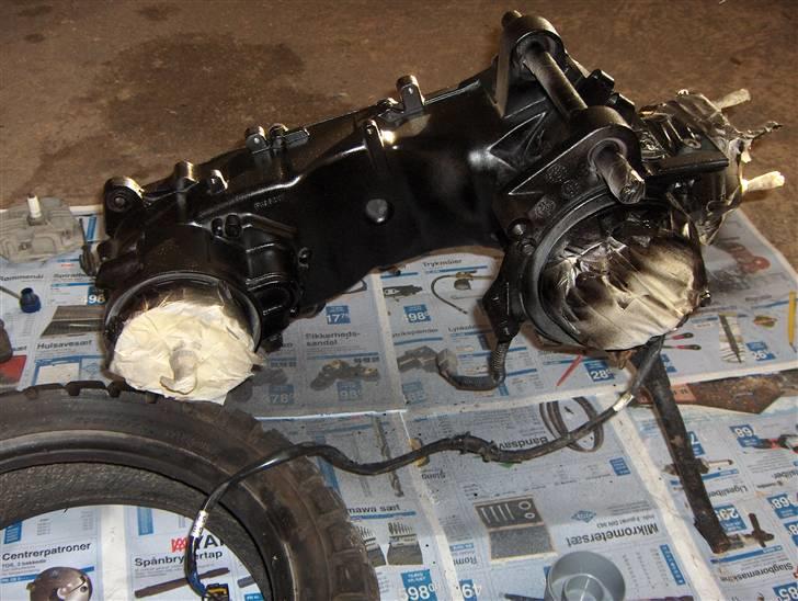 Hot Projekt 08/09 - Igang med at male blokken :P billede 51