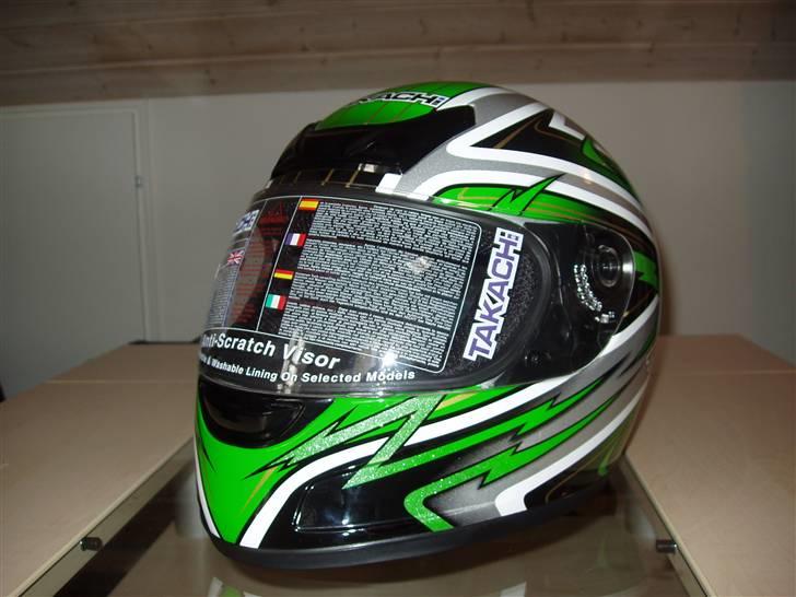 Takachi Hjelm billede 1