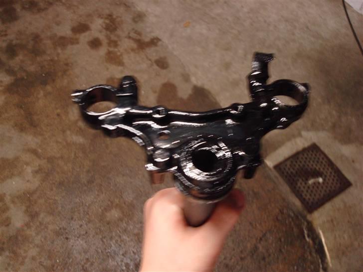 Suzuki Dm50 Samurai Projekt - Lakerede forgaffeldele billede 10