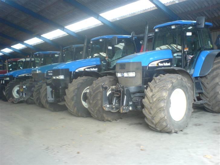 Maskinpartner A/S i Billund - Et billed fra maskinhuset, fra den ene ende billede 55