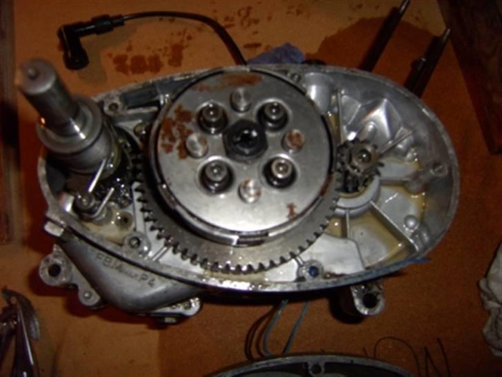 Projekt Everton 4 gear. - Der var lidt vand i motoren, den har nok ikke stået under tag hele tiden... -.- billede 16