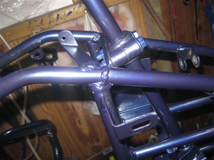 Min 110cc atv'er projekt 15% færdig. skriv en kommentar  - Lige blivet malet billede 11