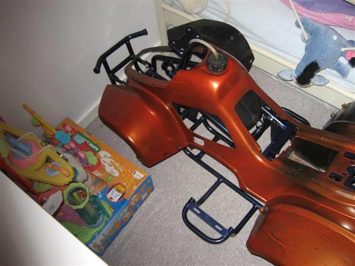 Min 110cc atv'er projekt 15% færdig. skriv en kommentar  - Syntes det er en fed farve billede 16