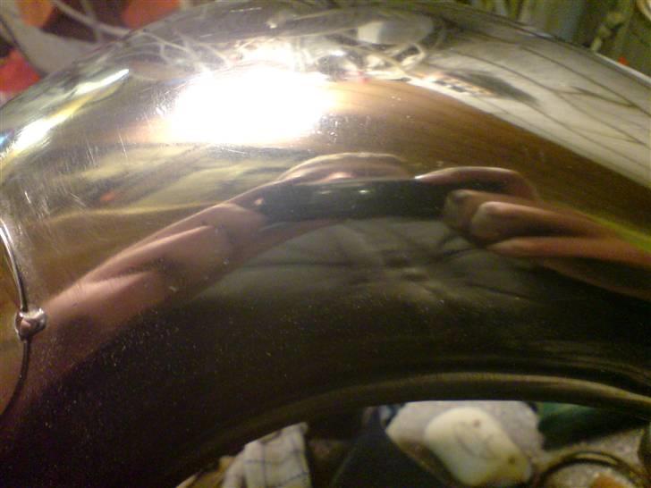 Polering af hebo udstødning før og efter - Ikke helt færdig med at polere her endnu men det
ser ellers godt ud :) billede 25