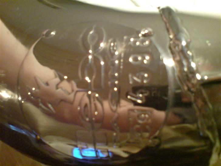 Polering af hebo udstødning før og efter - Lækker blank! man kan spejle sig i mærket billede 29