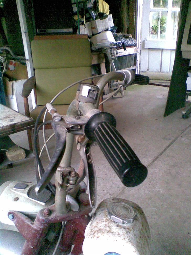 Gammel Benelli Motorella 67 billede 5