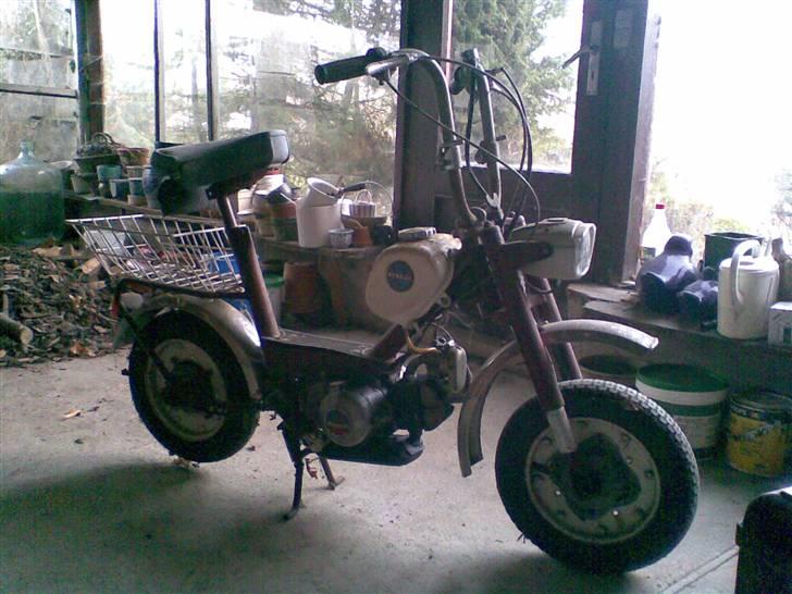 Gammel Benelli Motorella 67 billede 7