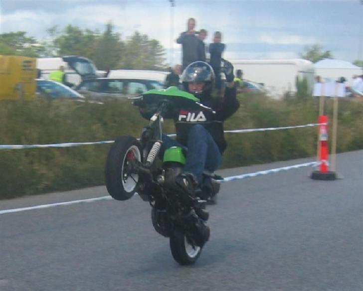 Kørsel på 1 hjul ! billede 13