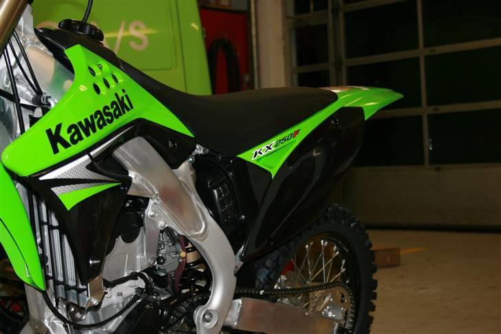 Kawasaki KX250F 2009 (; billede 2