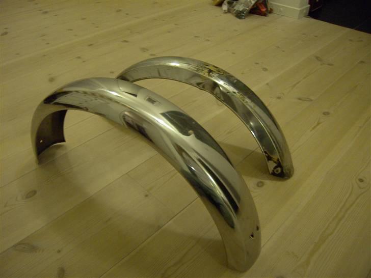 Projekt Everton 4 gear. - Her er mine skærme så efter at have renset dem, bemærk den der er længest væk er min før sorte forskærm så lidt har jeg da gjort. :) billede 2