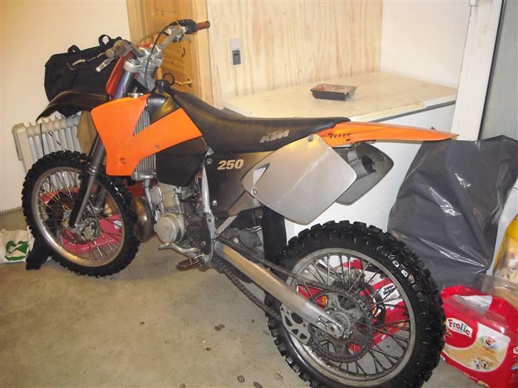 Lige billeder til en ktm 250 billede 1