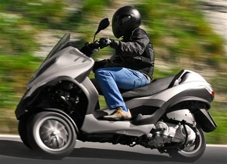 Piaggio mp3 250 billede 5