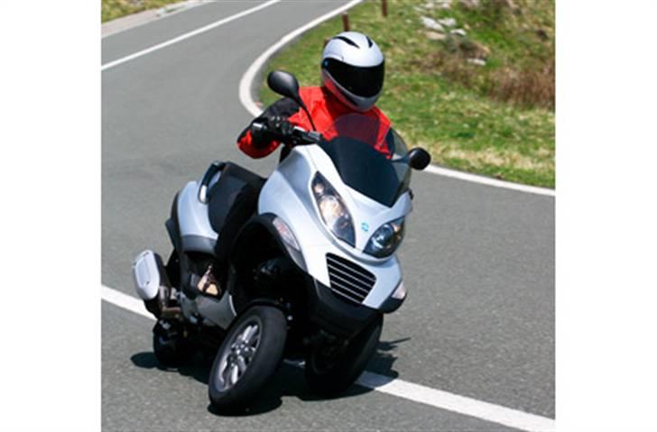 Piaggio mp3 250 billede 7