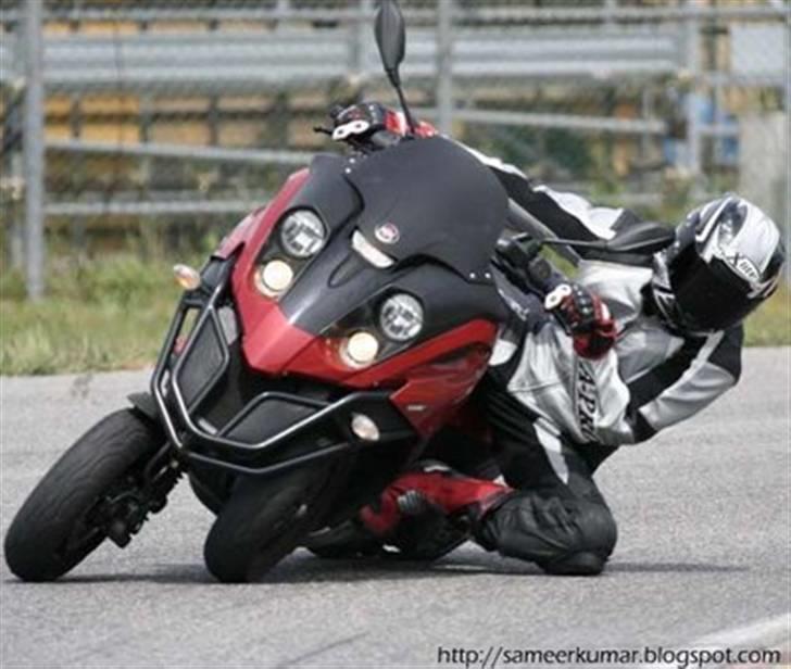 Piaggio mp3 250 billede 13