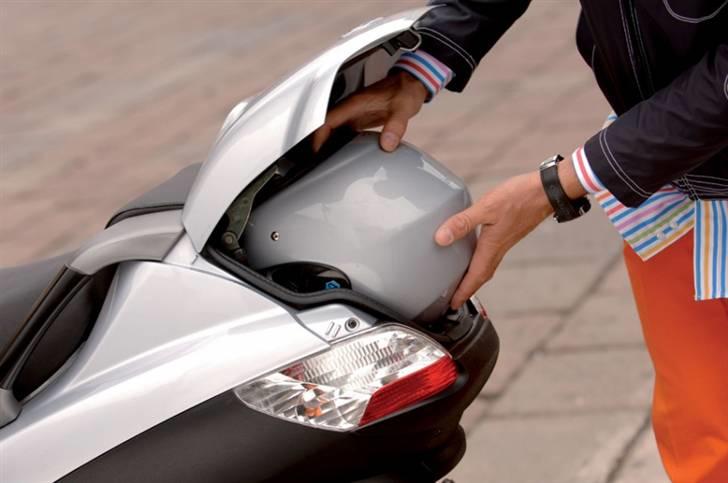 Piaggio mp3 250 billede 15