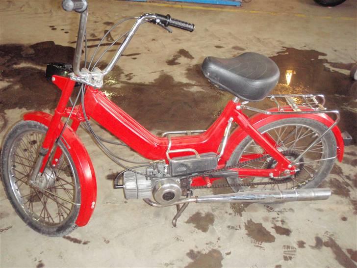 Puch Maxi renovering - Sådan ser den ud i dag. Ikke helt færdig endnu. Men har været ude at køre en bette tur på den. billede 32
