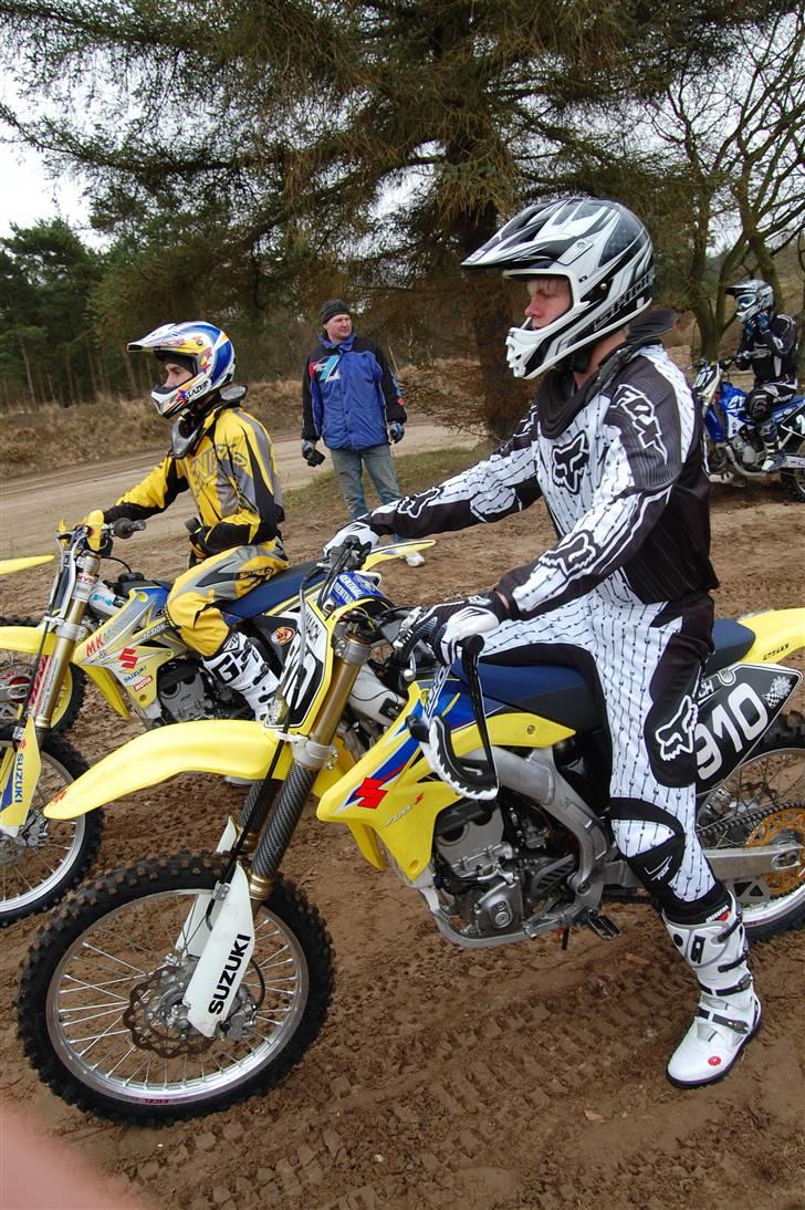 Suzuki RMZ 250 2009  - Venter på at komme ud i tidskvallen i Hadsund billede 11