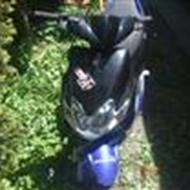 Julius L - Street Performances  -