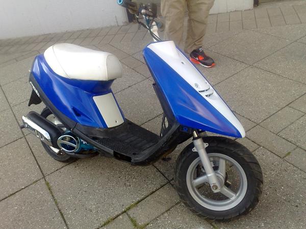 Afstemning! Aerox VS Jog