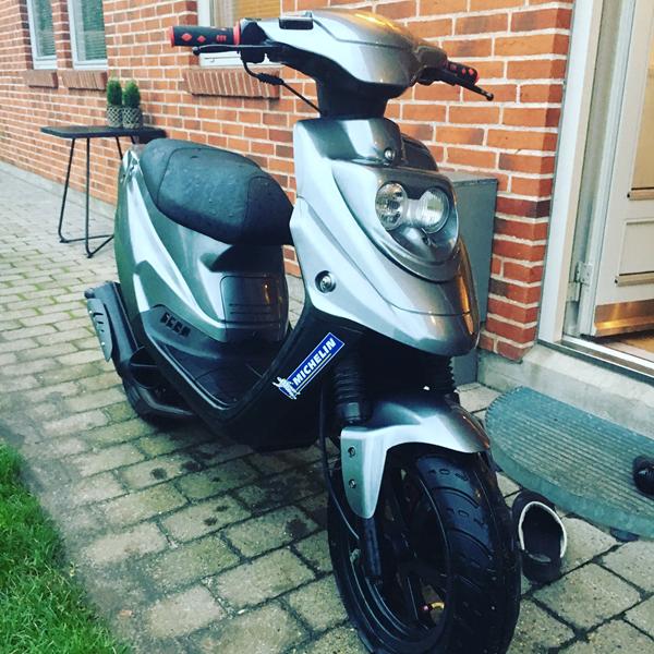 Hot 50 tager mange omdrejninger