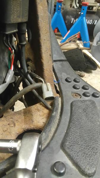  hvor skal ledning sidde stalker